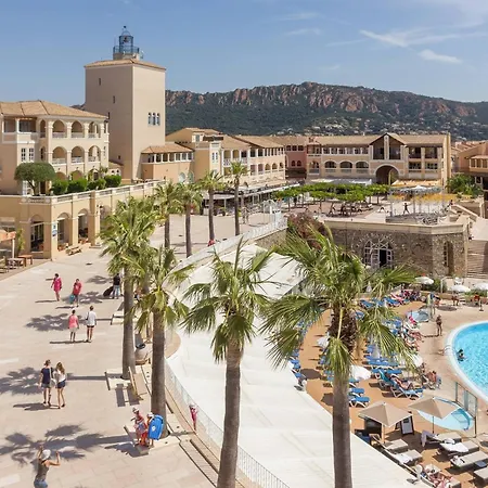 2 Pièces Avec Terrasse Et Vue Mer, Accès Piscine Et Parking Inclus - Fr-1-504-677 Saint-Raphaël